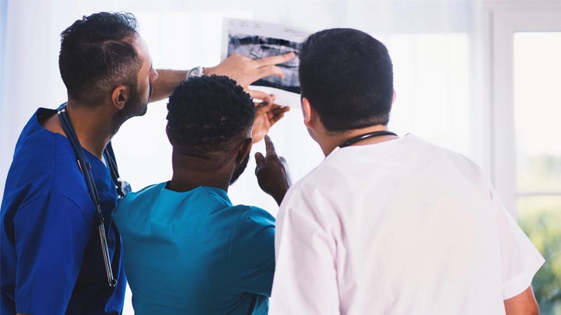 Robotic assisted knee and hip replacements established in Pretoria